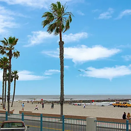 201A Beach View, 30 Steps To The Sand Or Pool, Corner Condo With Extra Windows And Views